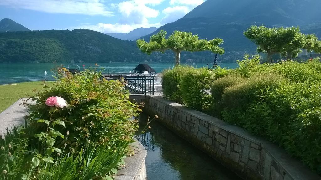 Studio Les Pieds Dans L'Eau Au Bord Du Lac D'Annecy Duingt Ngoại thất bức ảnh